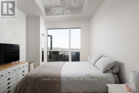 709 - 23 GLEBE ROAD W