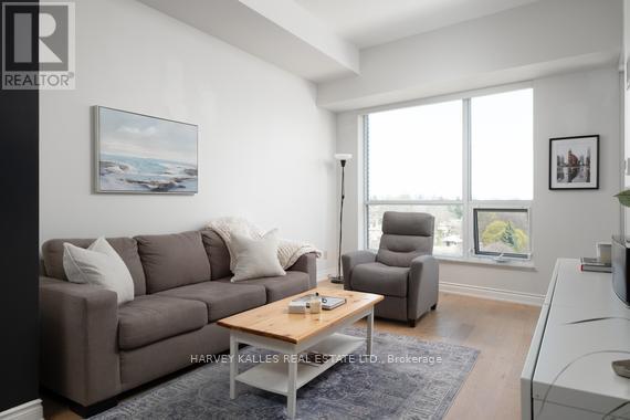 709 - 23 GLEBE ROAD W