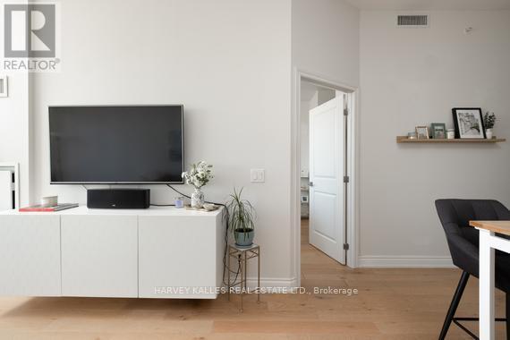 709 - 23 GLEBE ROAD W