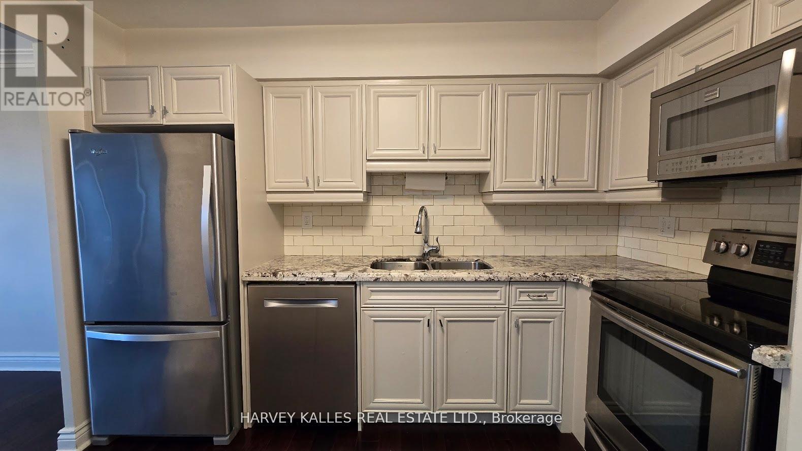 602 - 3555 BATHURST STREET