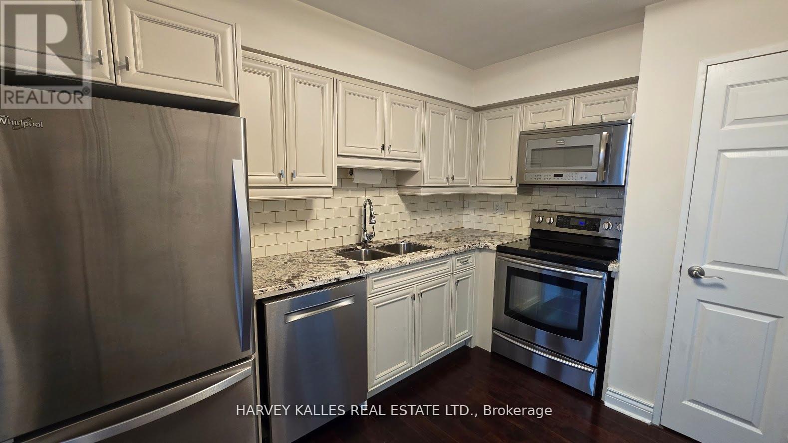 602 - 3555 BATHURST STREET