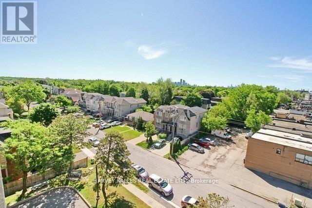602 - 3555 BATHURST STREET