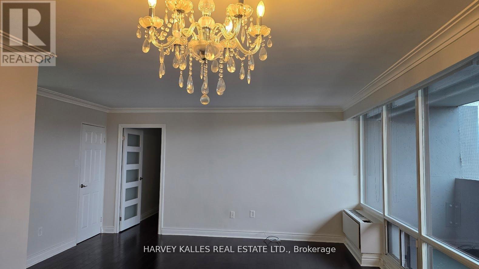 602 - 3555 BATHURST STREET