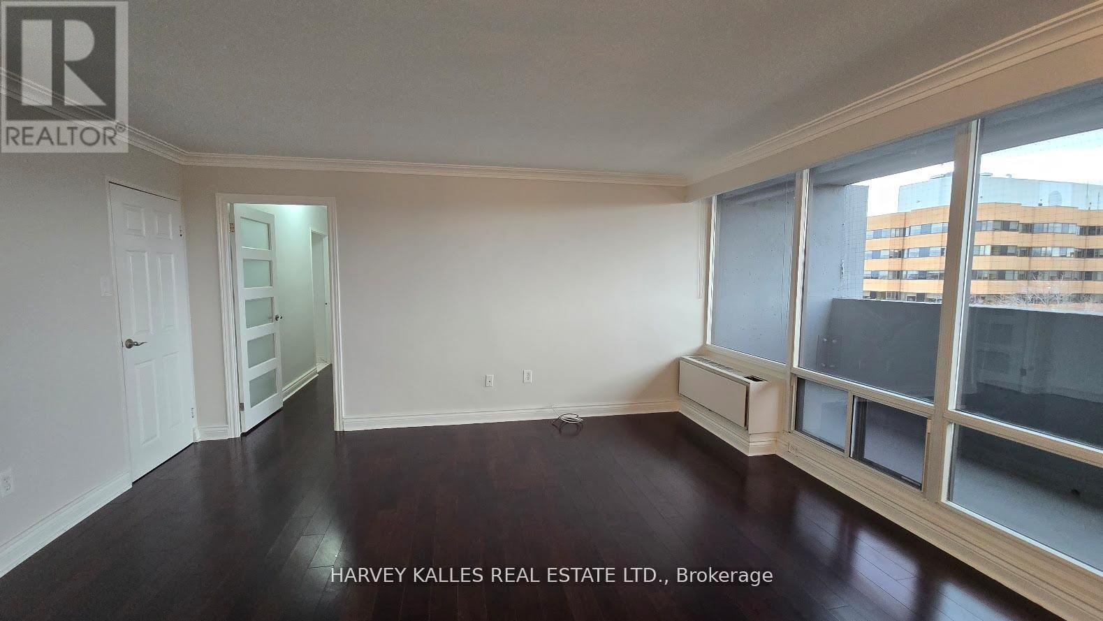 602 - 3555 BATHURST STREET