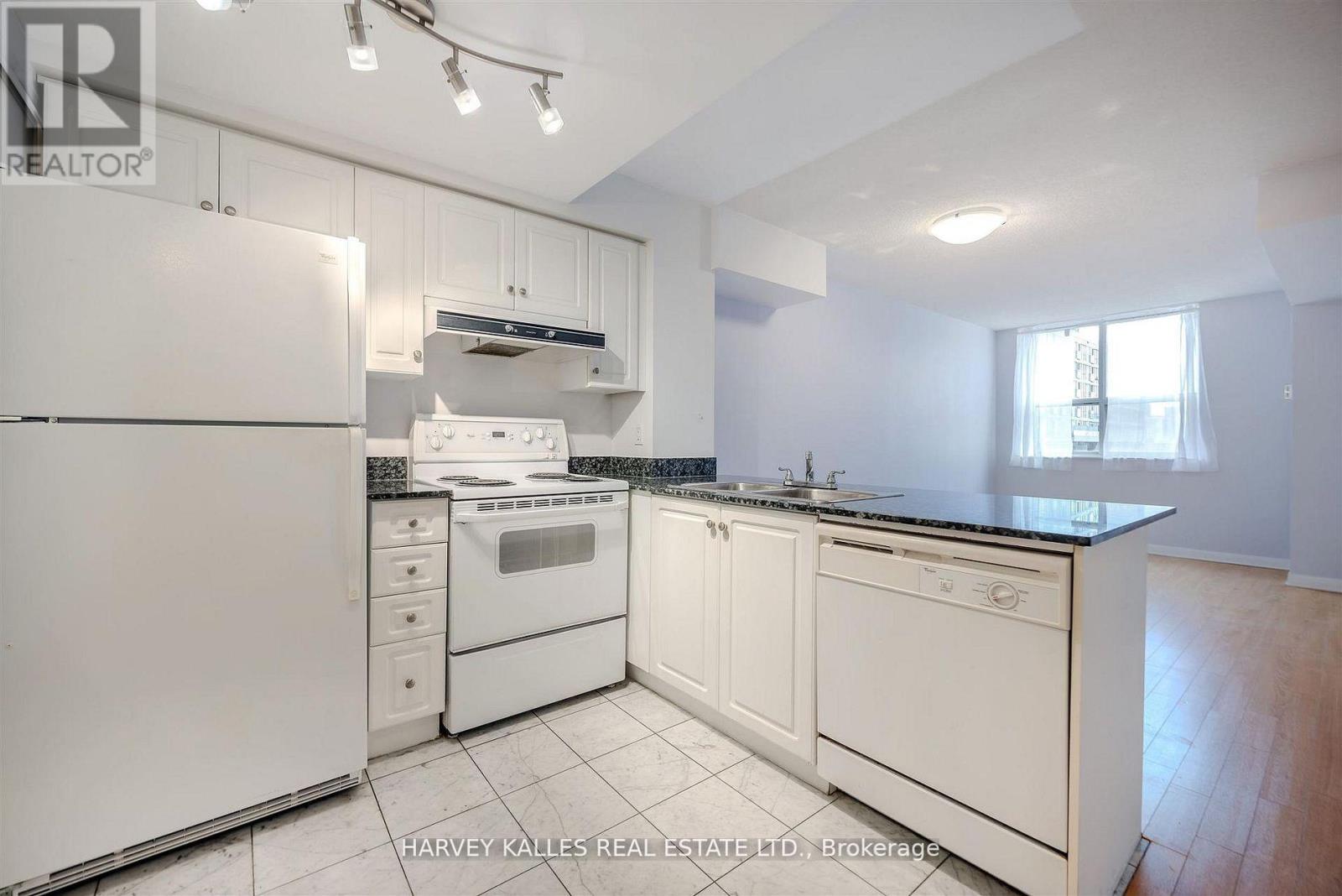 1405 - 323 RICHMOND STREET E