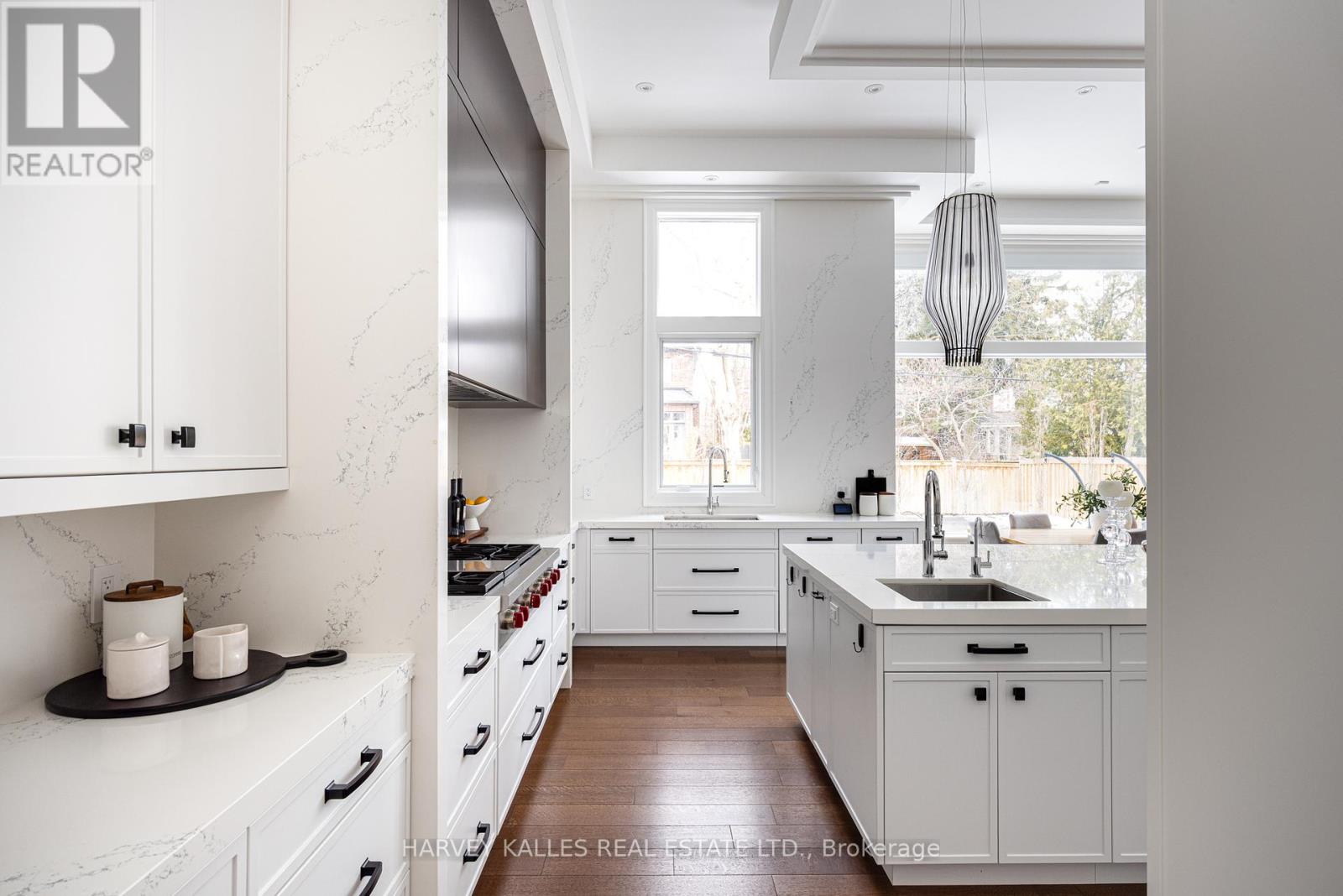 264 CORTLEIGH BOULEVARD