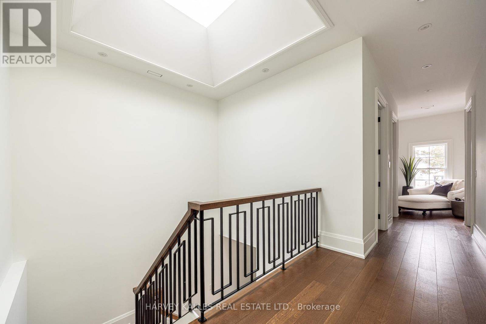 264 CORTLEIGH BOULEVARD