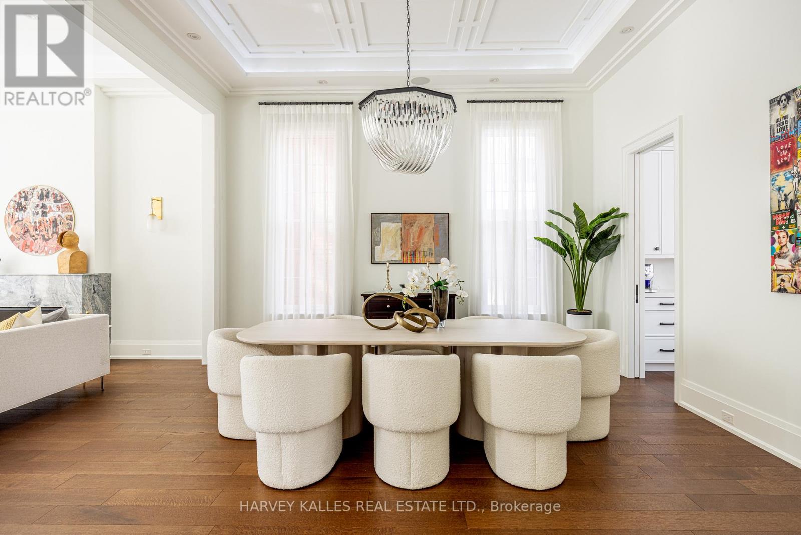 264 CORTLEIGH BOULEVARD