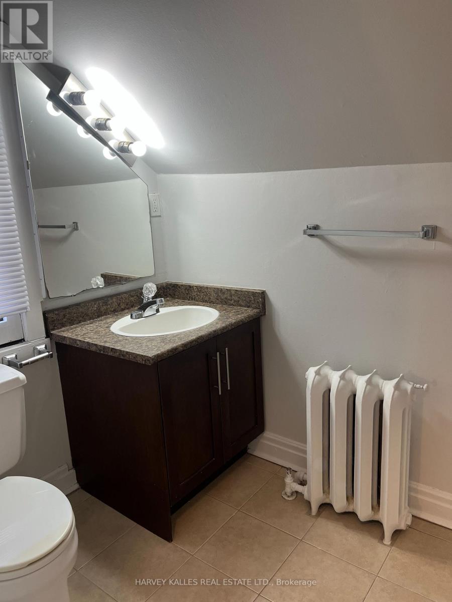 3RD FLOOR - 440 AVENUE ROAD