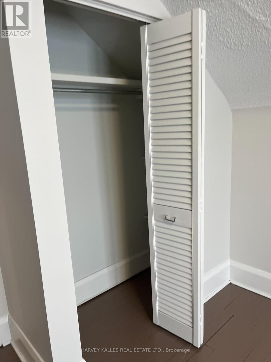 3RD FLOOR - 440 AVENUE ROAD