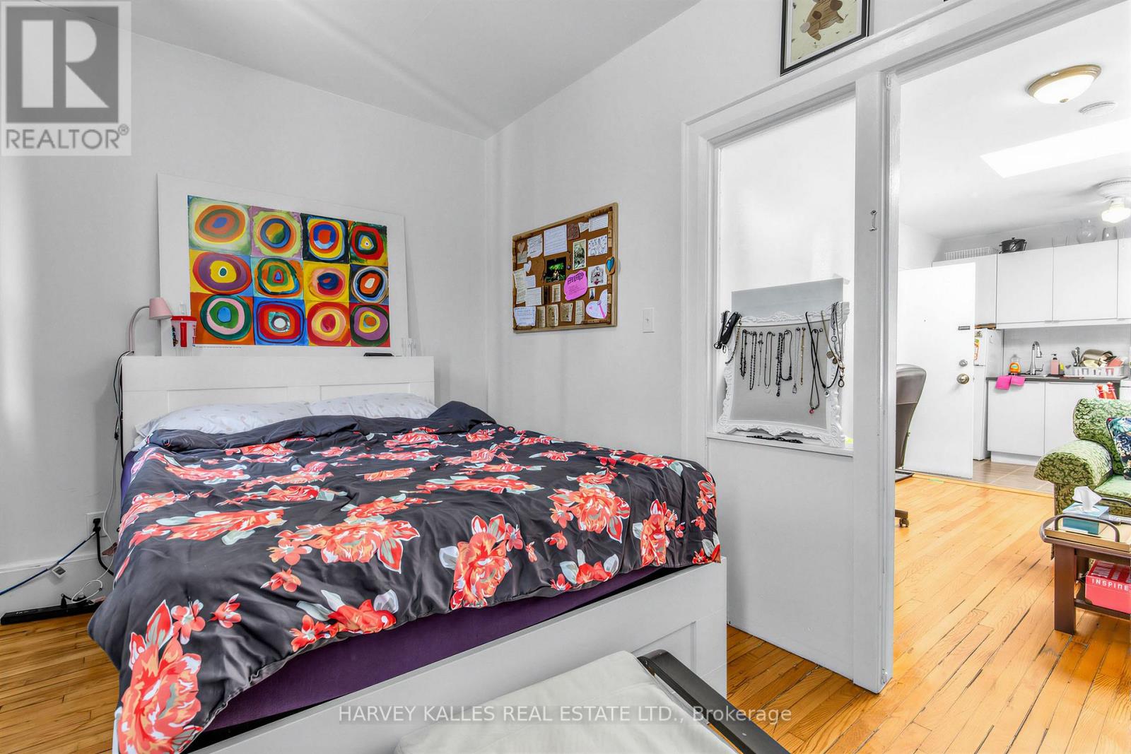 1378 BATHURST STREET