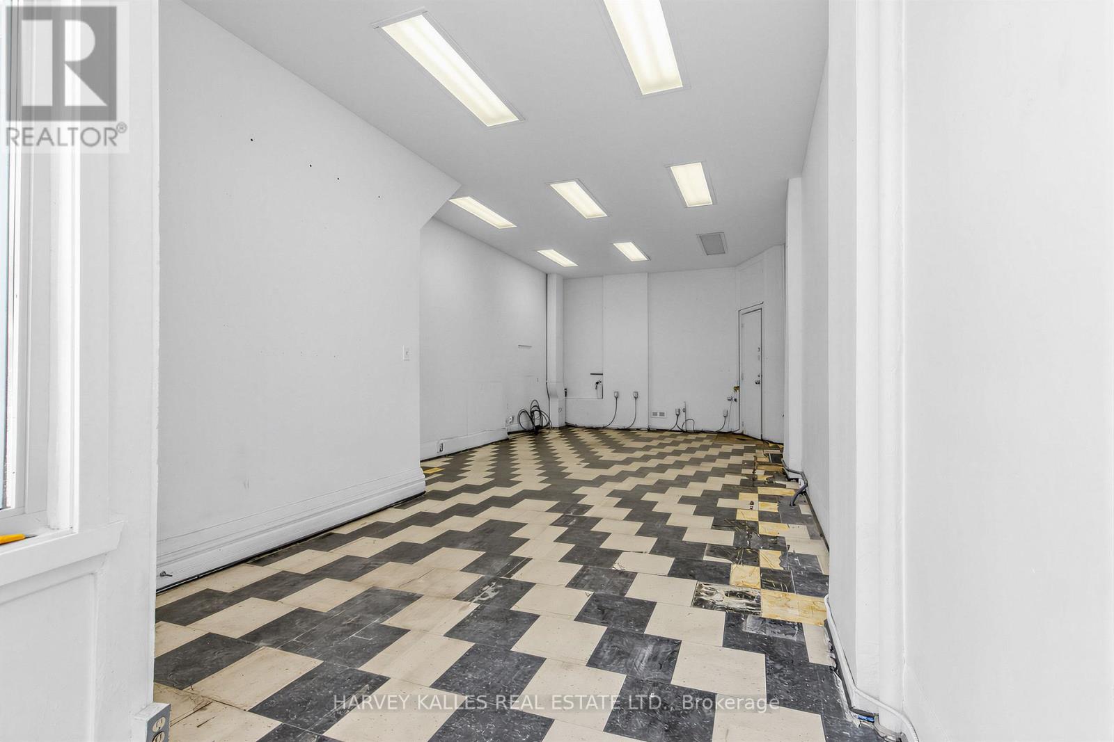 1378 BATHURST STREET