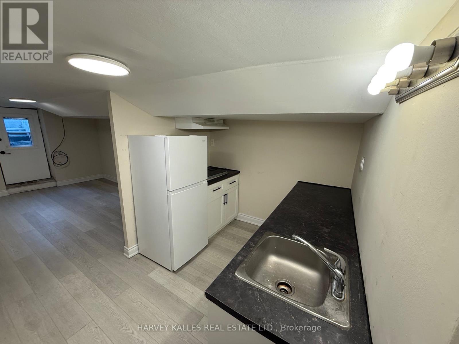 1378 BATHURST STREET