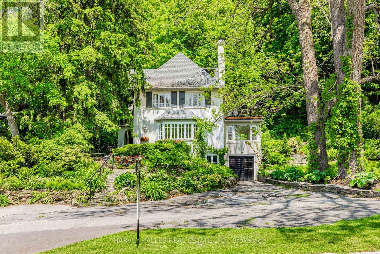 42 BROOKFIELD ROAD