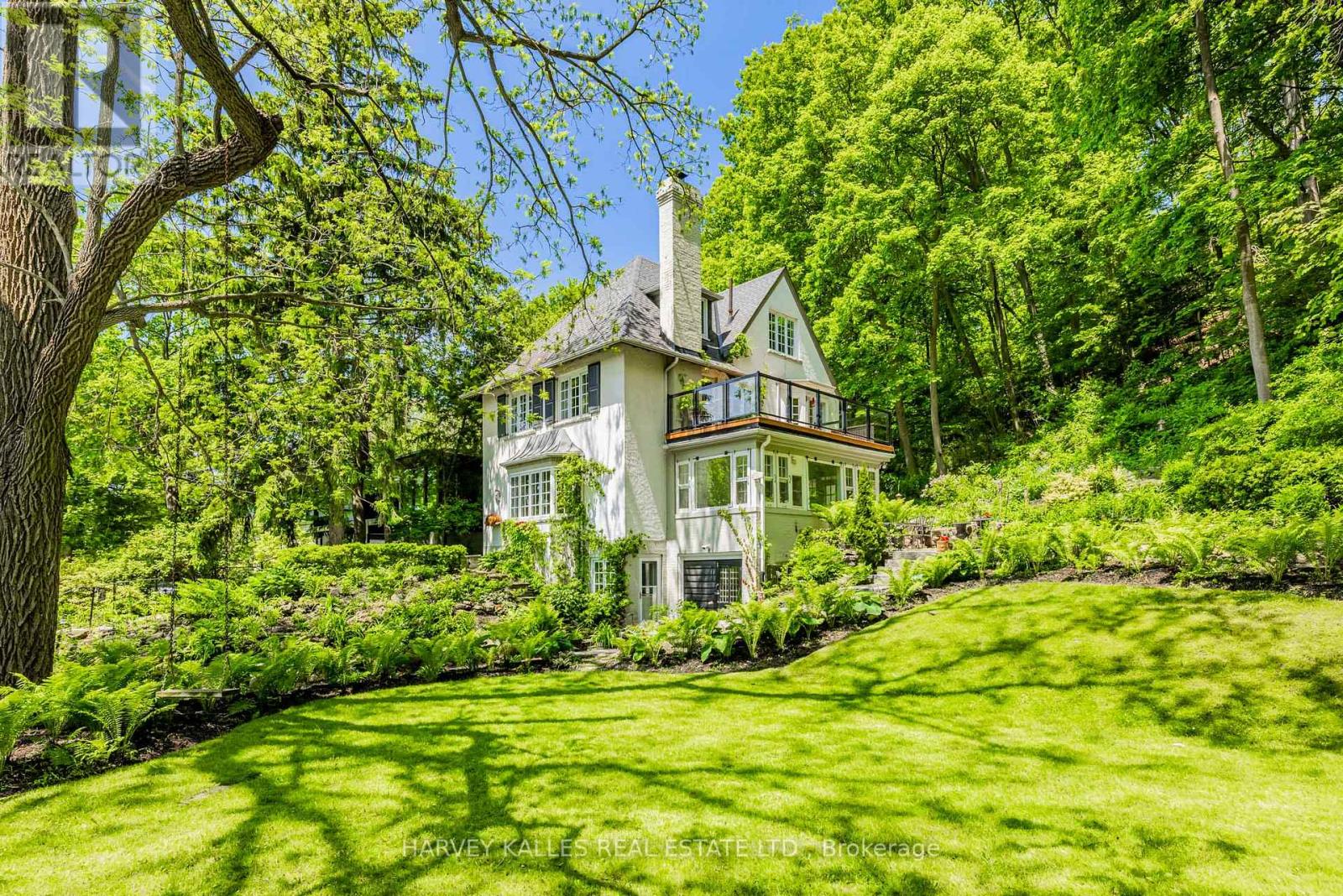 42 BROOKFIELD ROAD