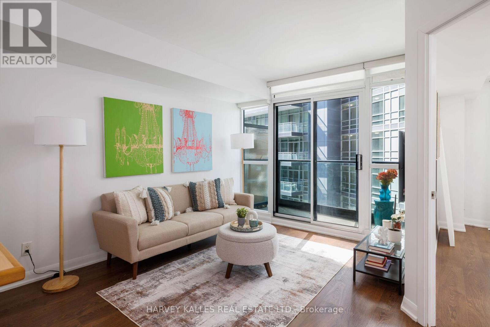 401 - 600 FLEET STREET