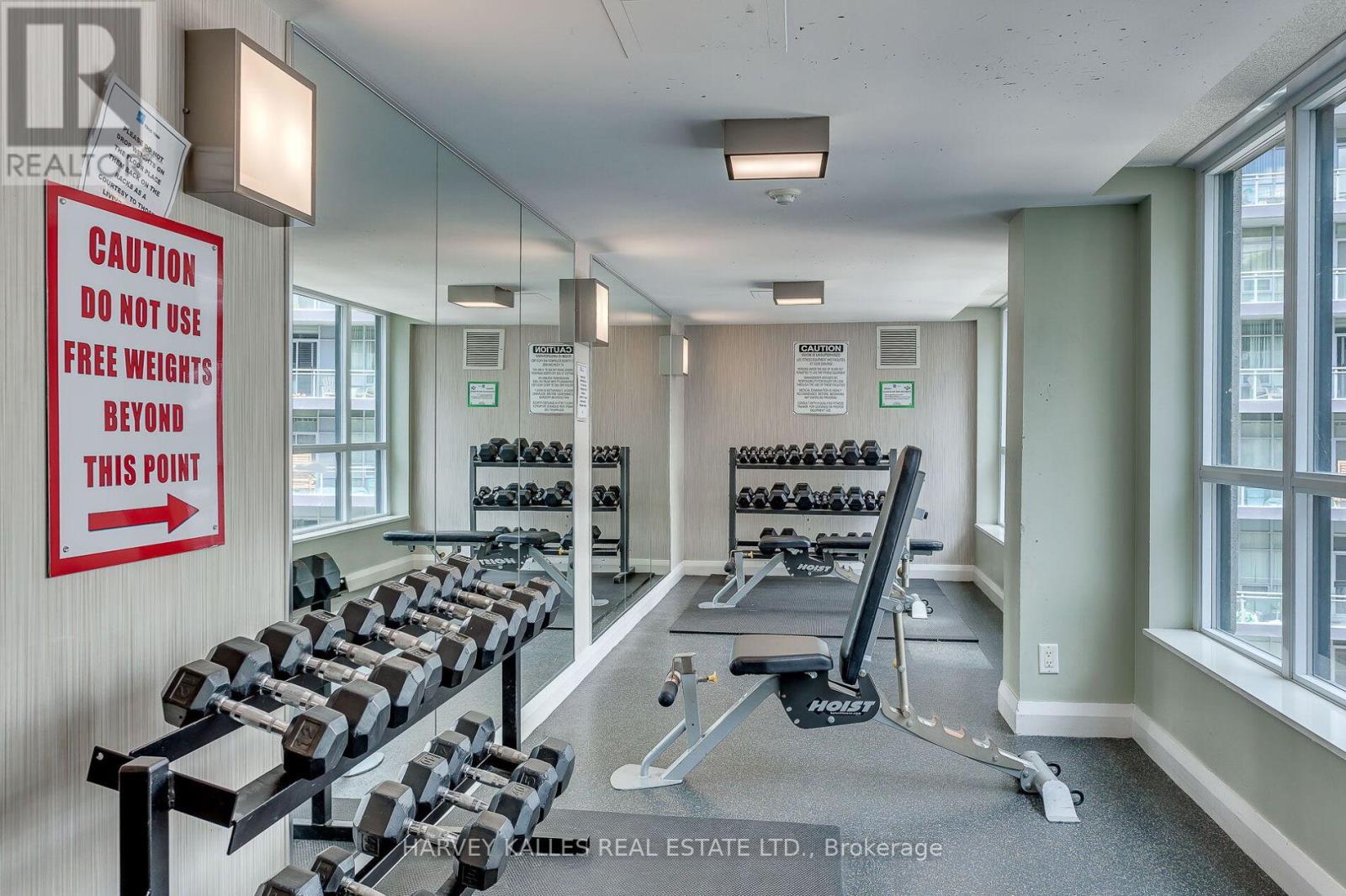 401 - 600 FLEET STREET