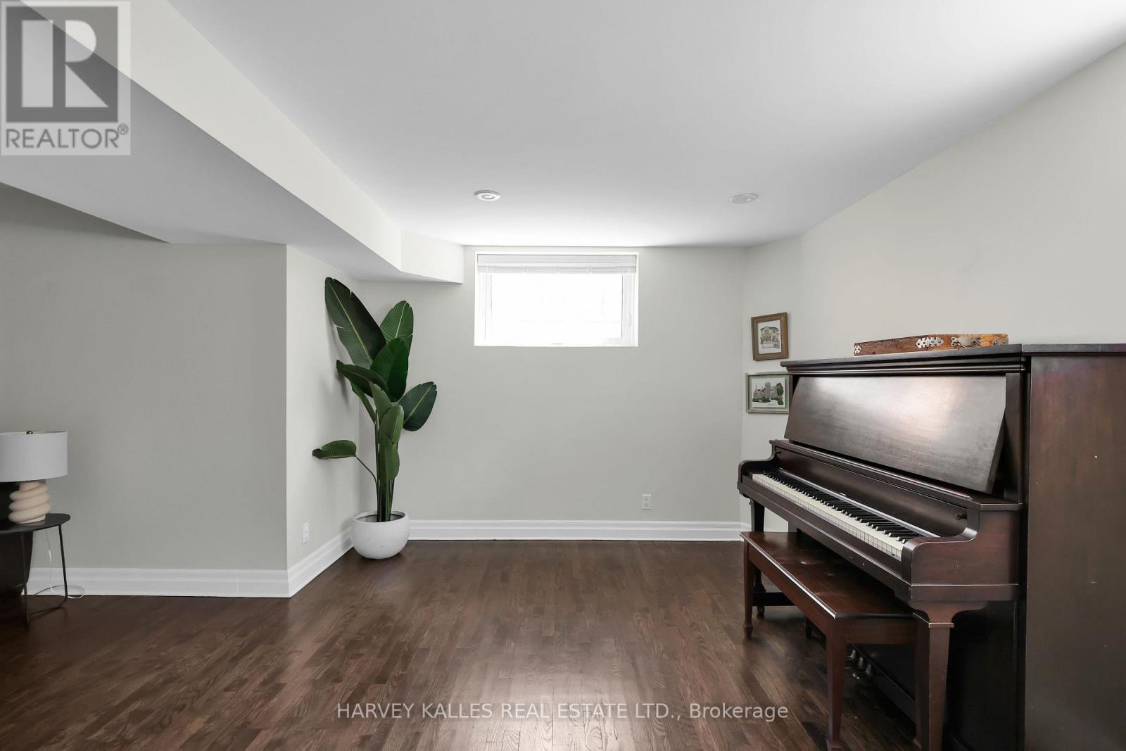 131 BANNOCKBURN AVENUE