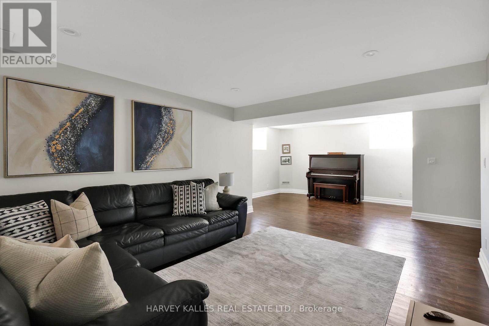 131 BANNOCKBURN AVENUE