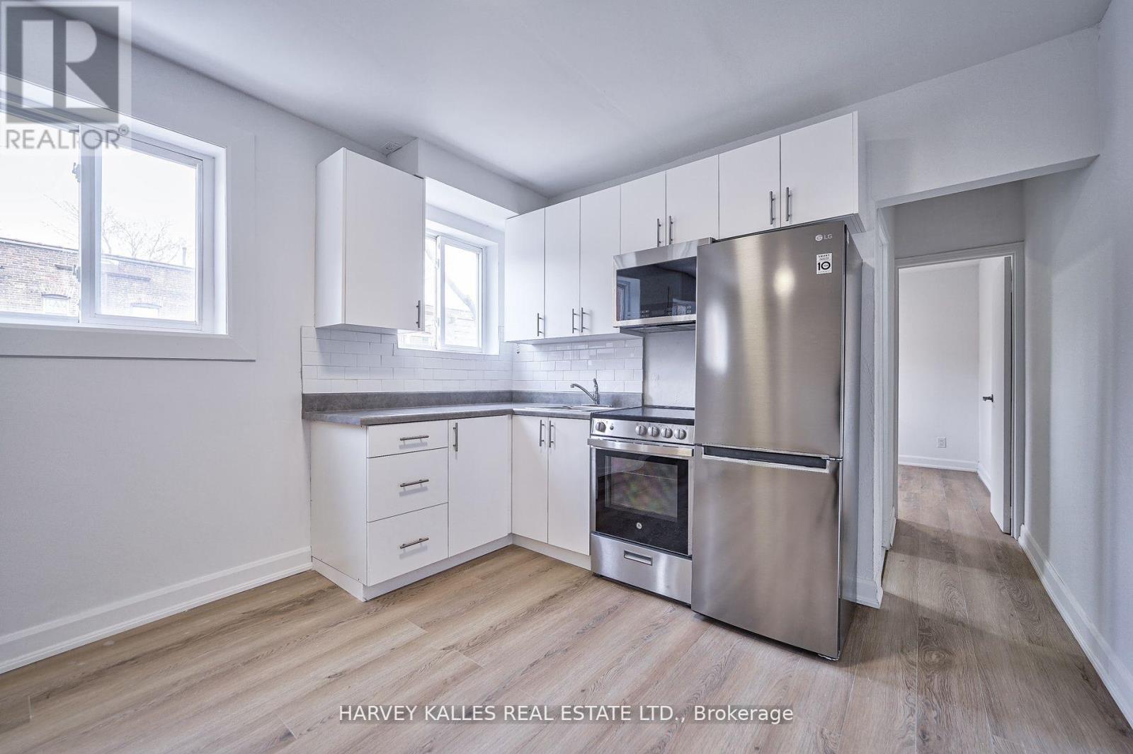 UNIT 3 - 1046 BATHURST STREET