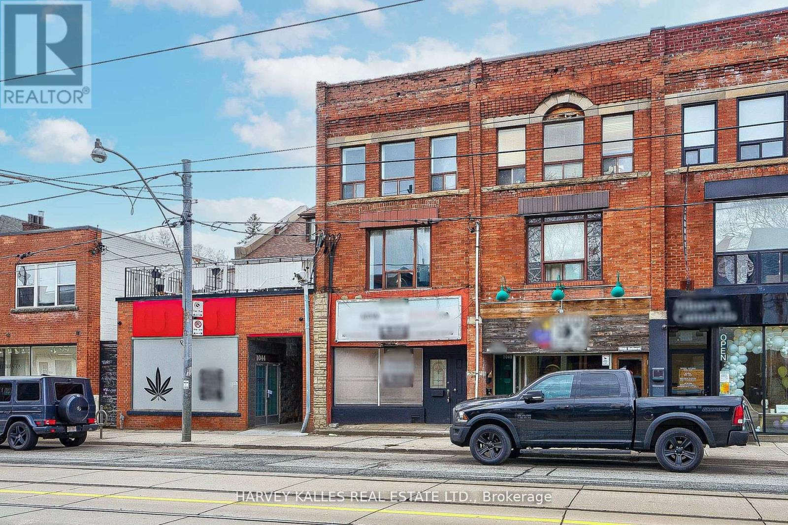 UNIT 3 - 1046 BATHURST STREET