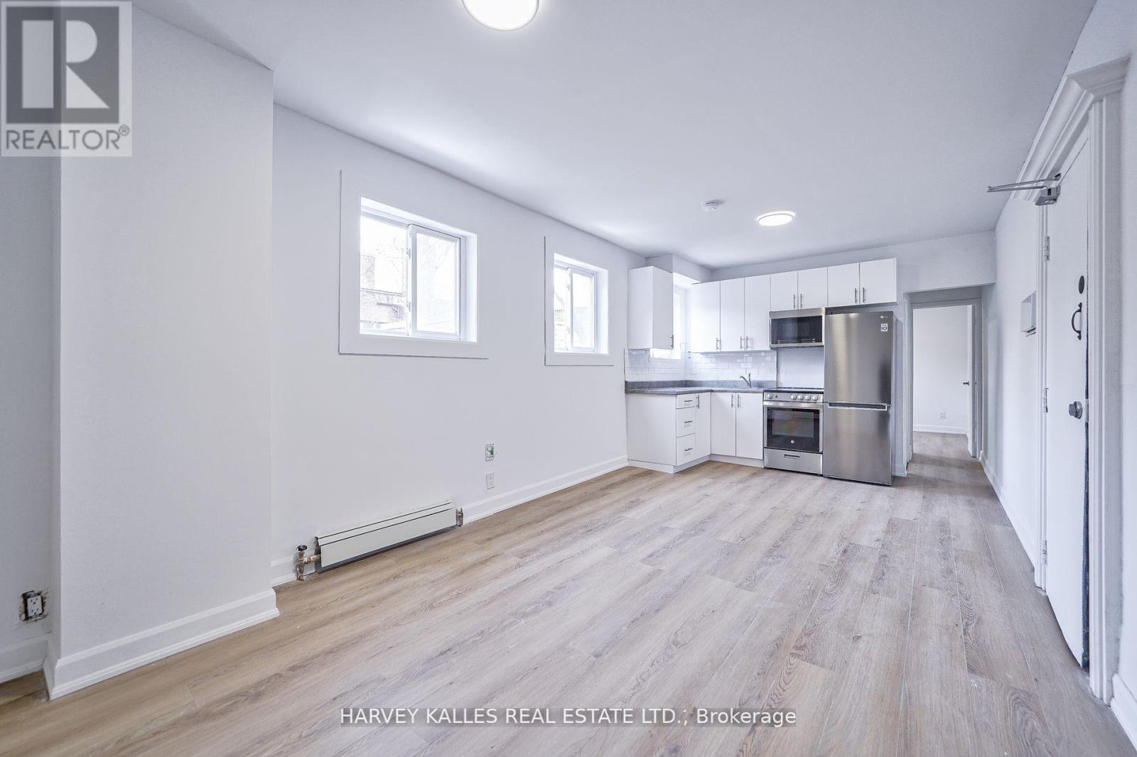 UNIT 3 - 1046 BATHURST STREET