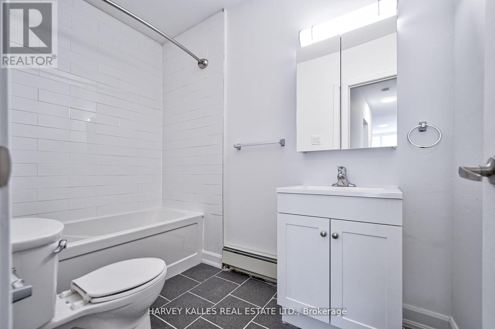 UNIT 1 - 1046 BATHURST STREET