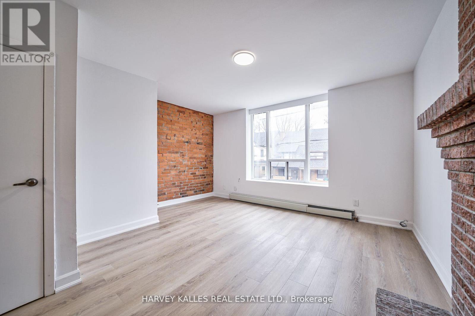 UNIT 1 - 1046 BATHURST STREET