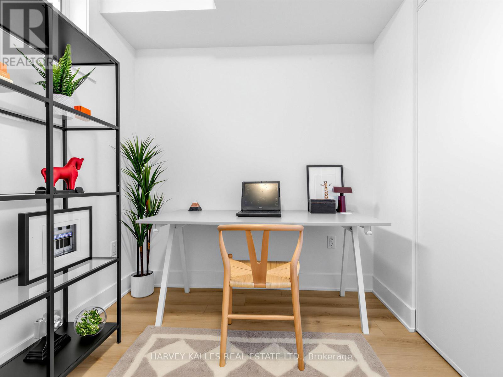 6B - 45 BELLEVUE AVENUE