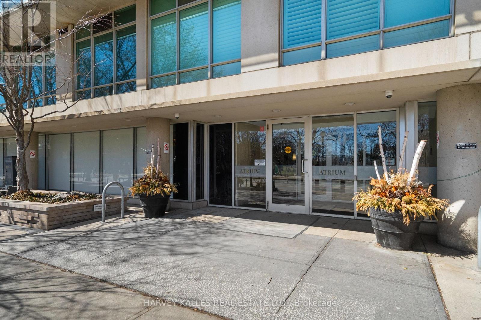 803 - 650 QUEENS QUAY W