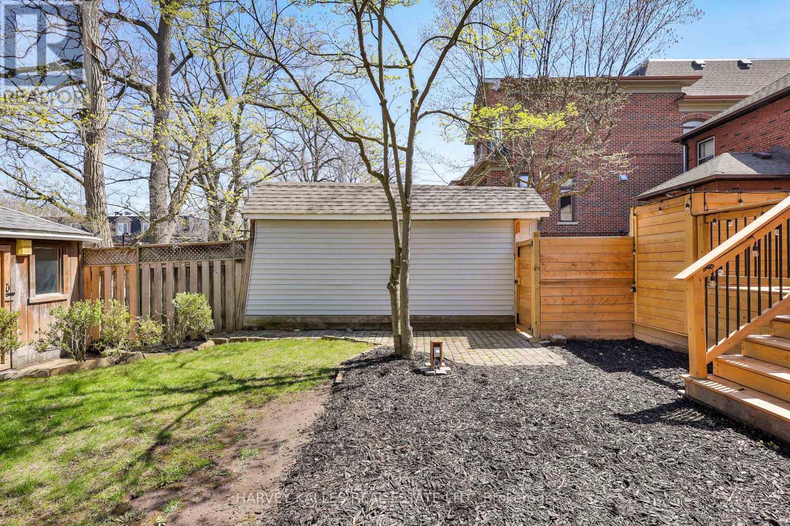 30 BRAESIDE ROAD