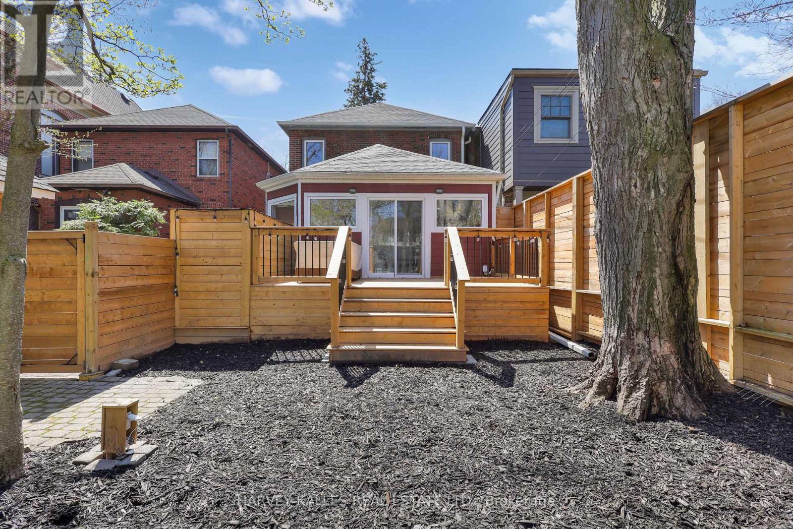 30 BRAESIDE ROAD