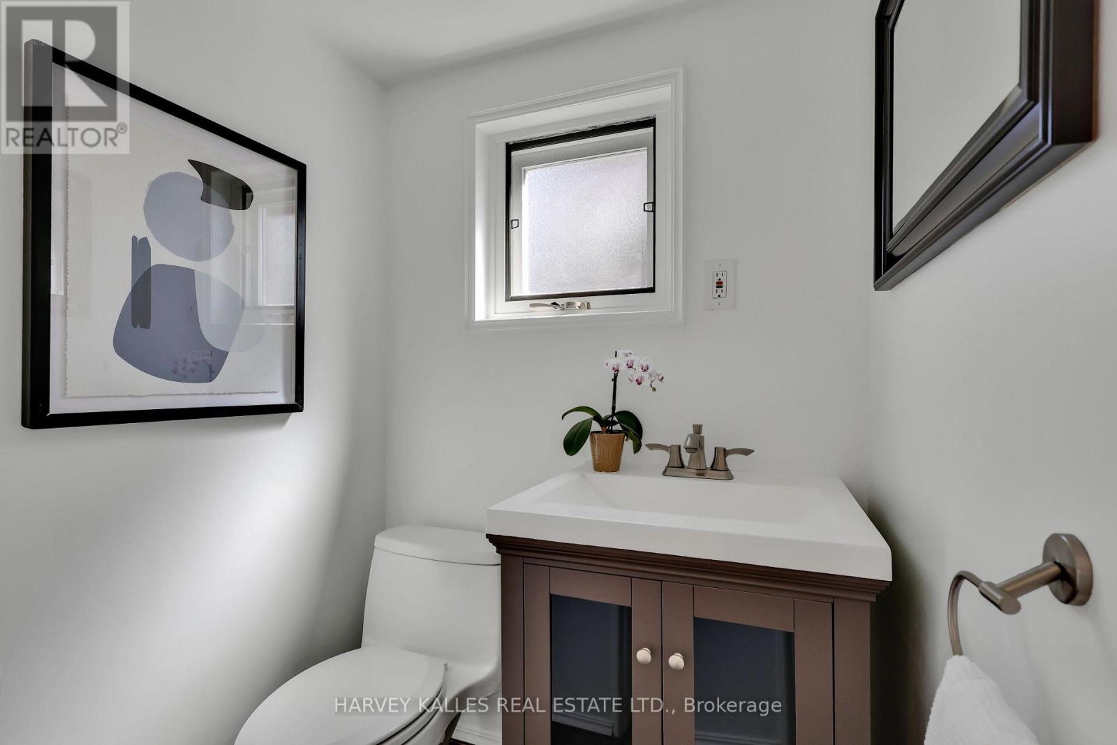 30 BRAESIDE ROAD