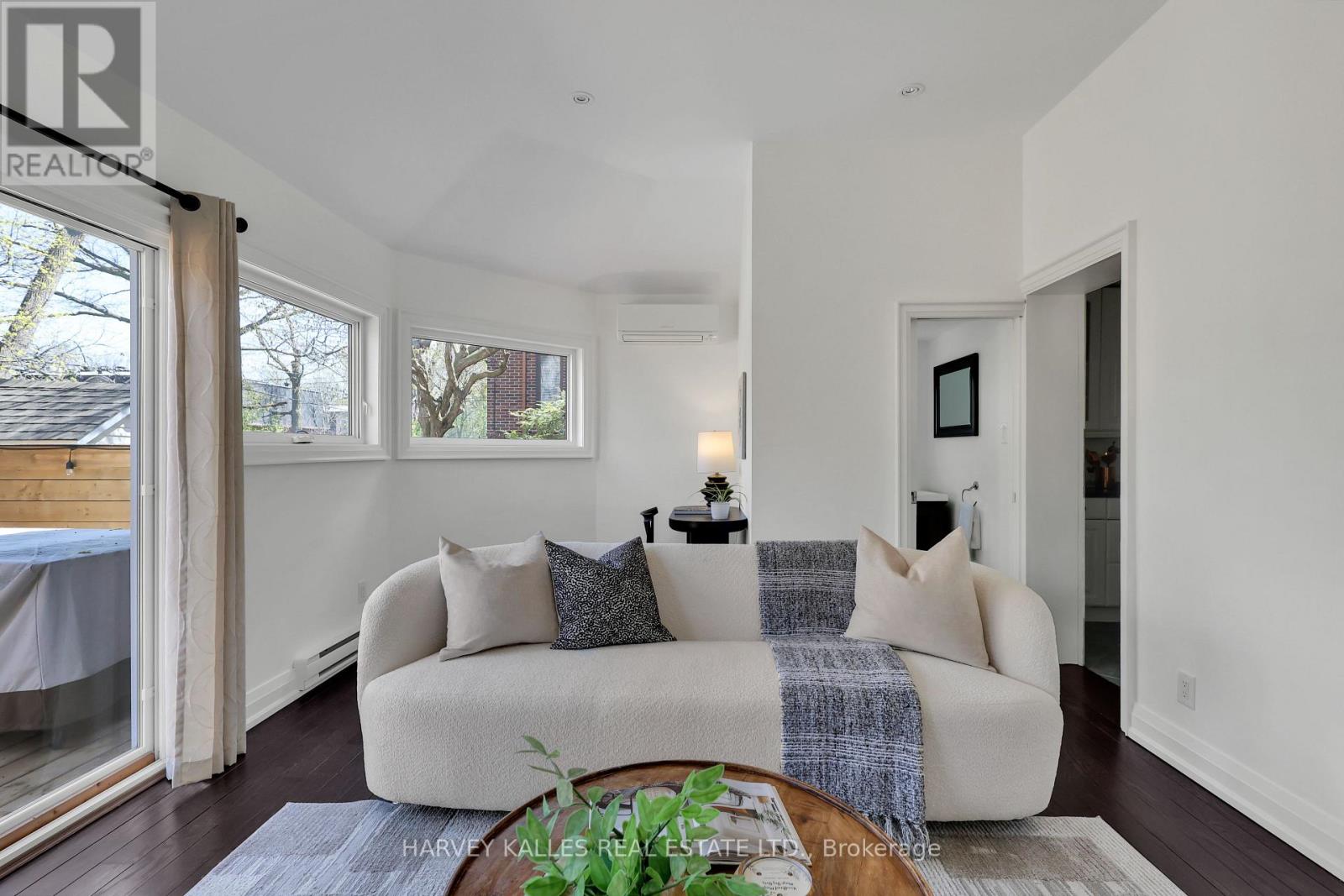30 BRAESIDE ROAD