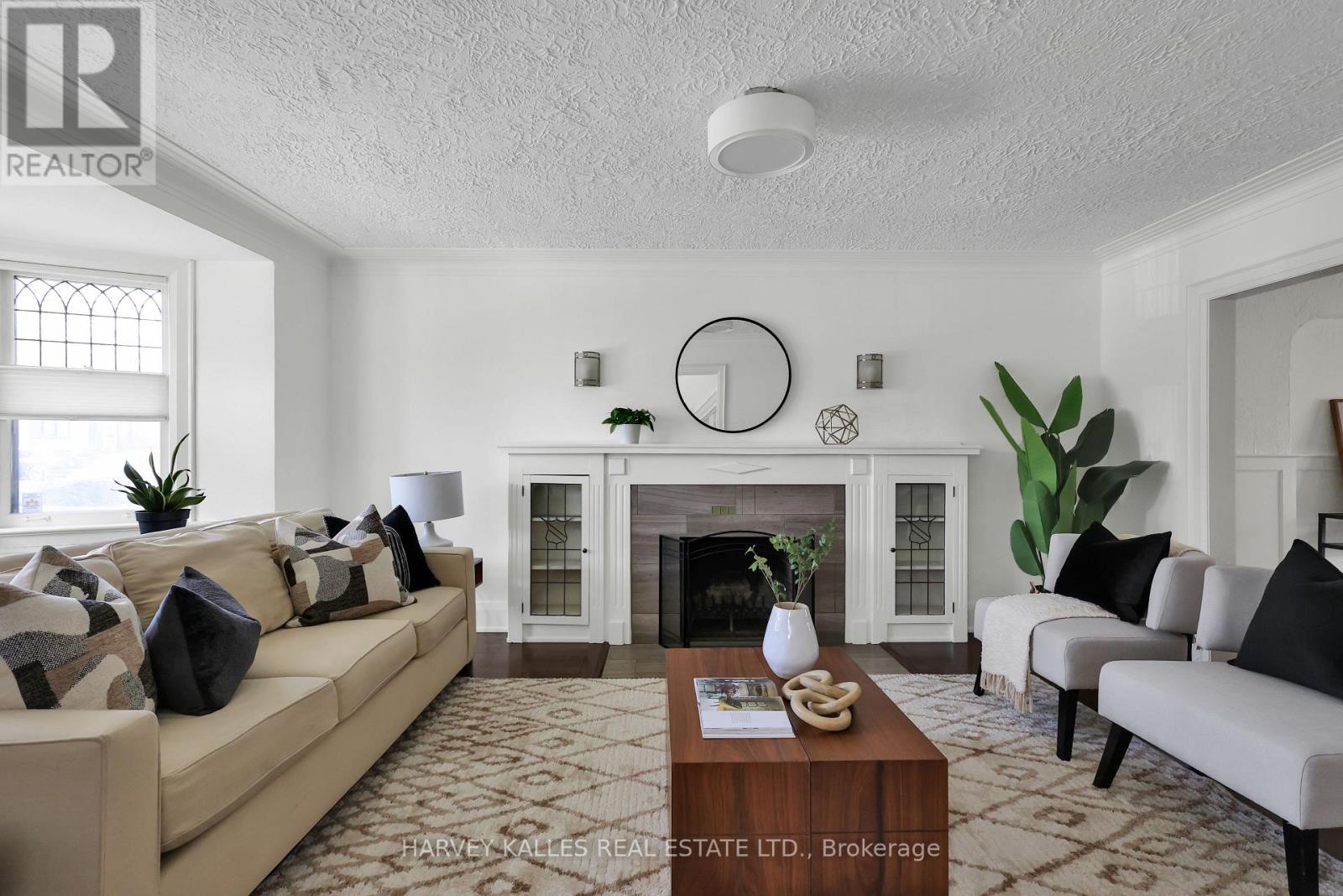 30 BRAESIDE ROAD