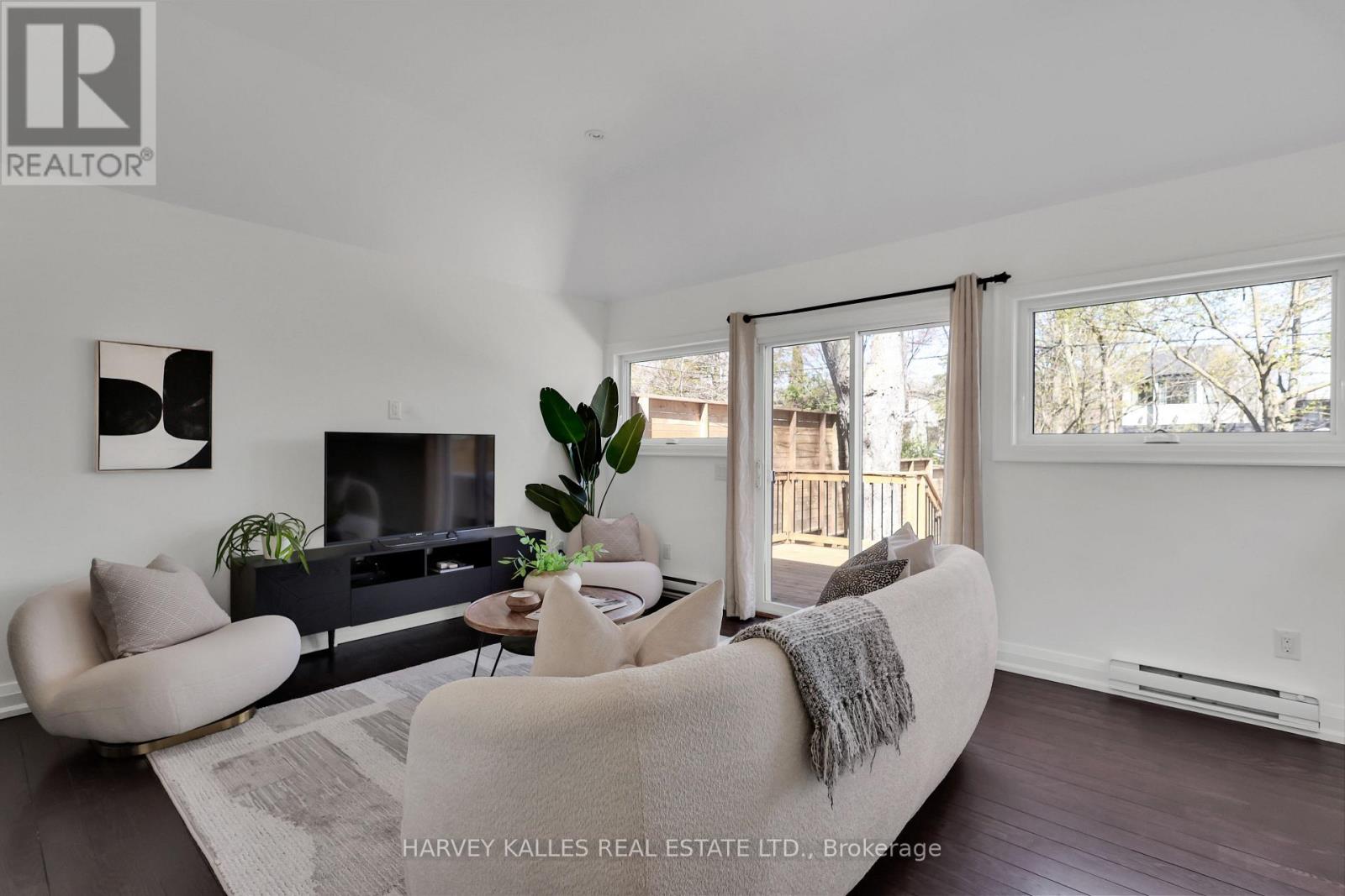 30 BRAESIDE ROAD
