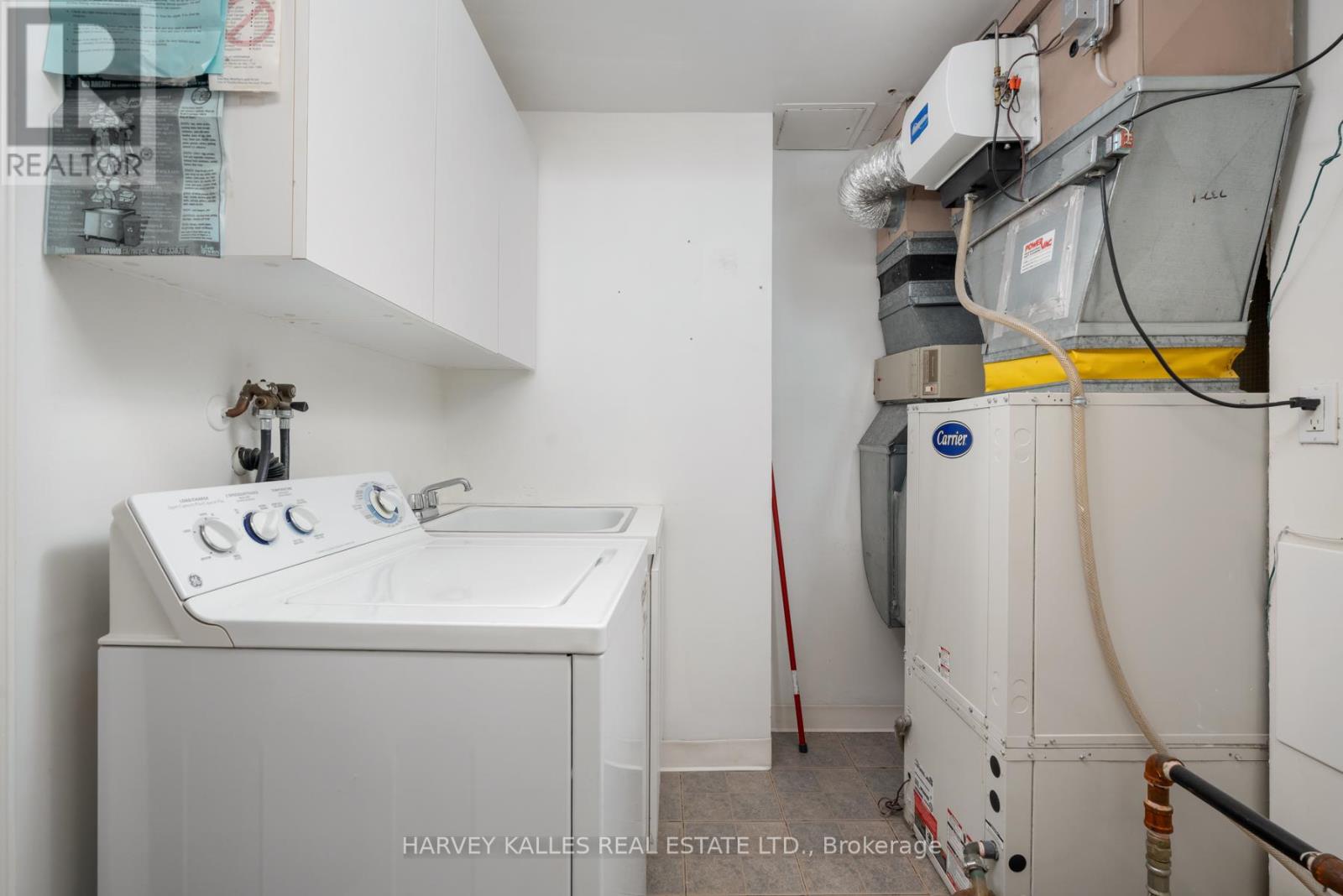 204 - 70 ROSEHILL AVENUE