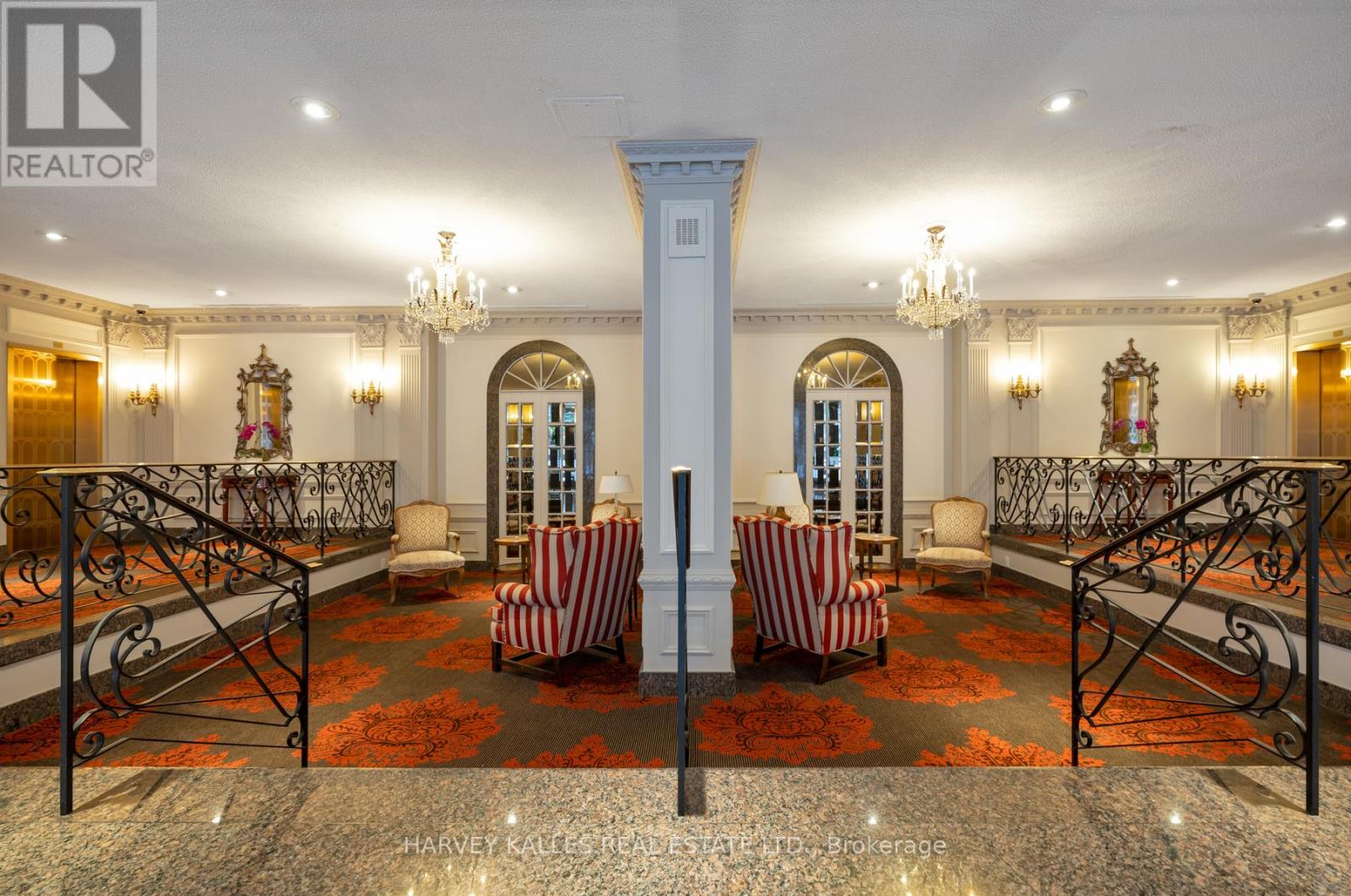 204 - 70 ROSEHILL AVENUE