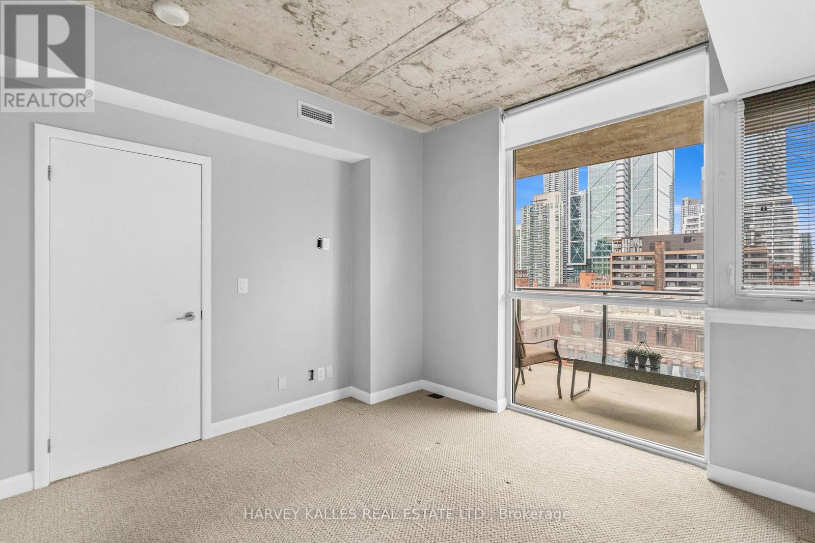 712 - 478 KING STREET W