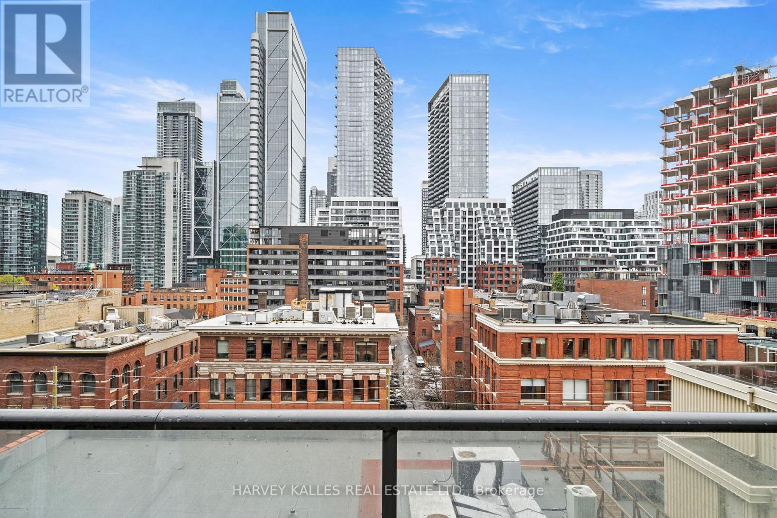 712 - 478 KING STREET W