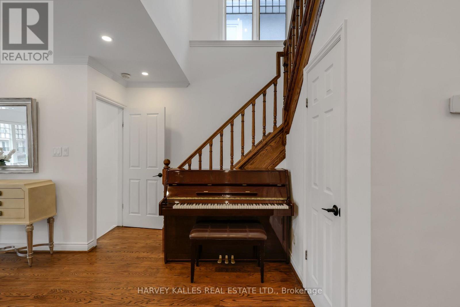 204 BROOKE AVENUE
