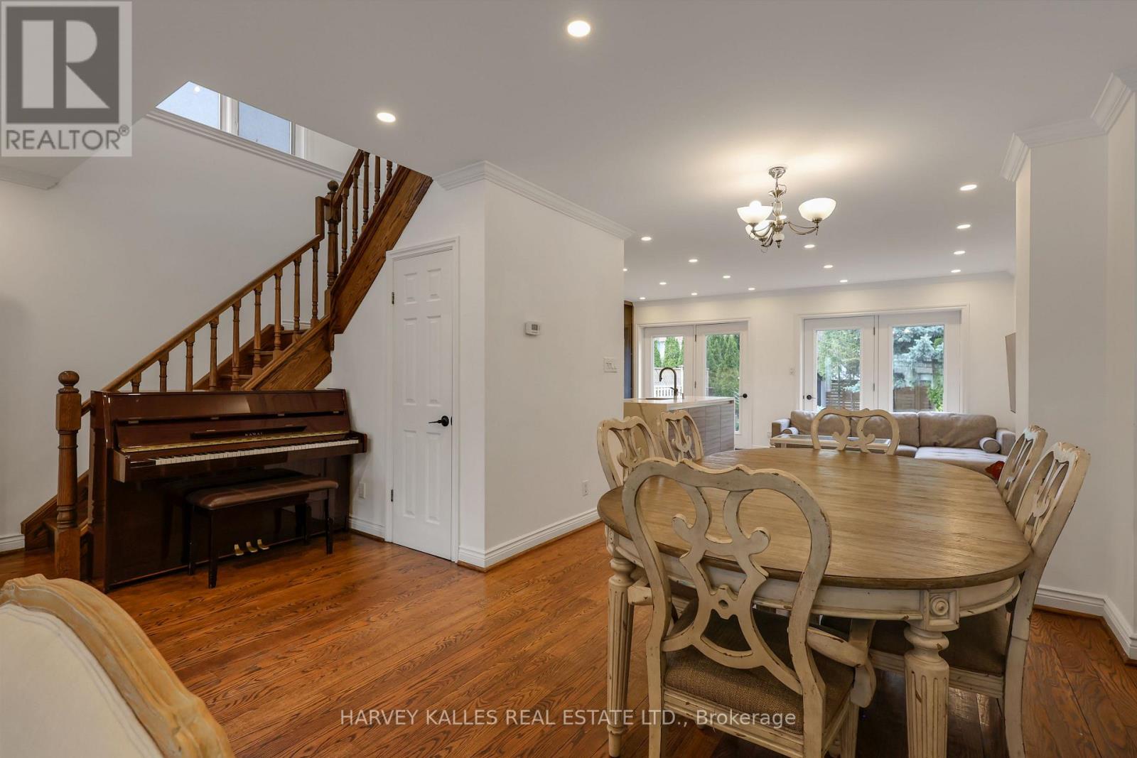 204 BROOKE AVENUE