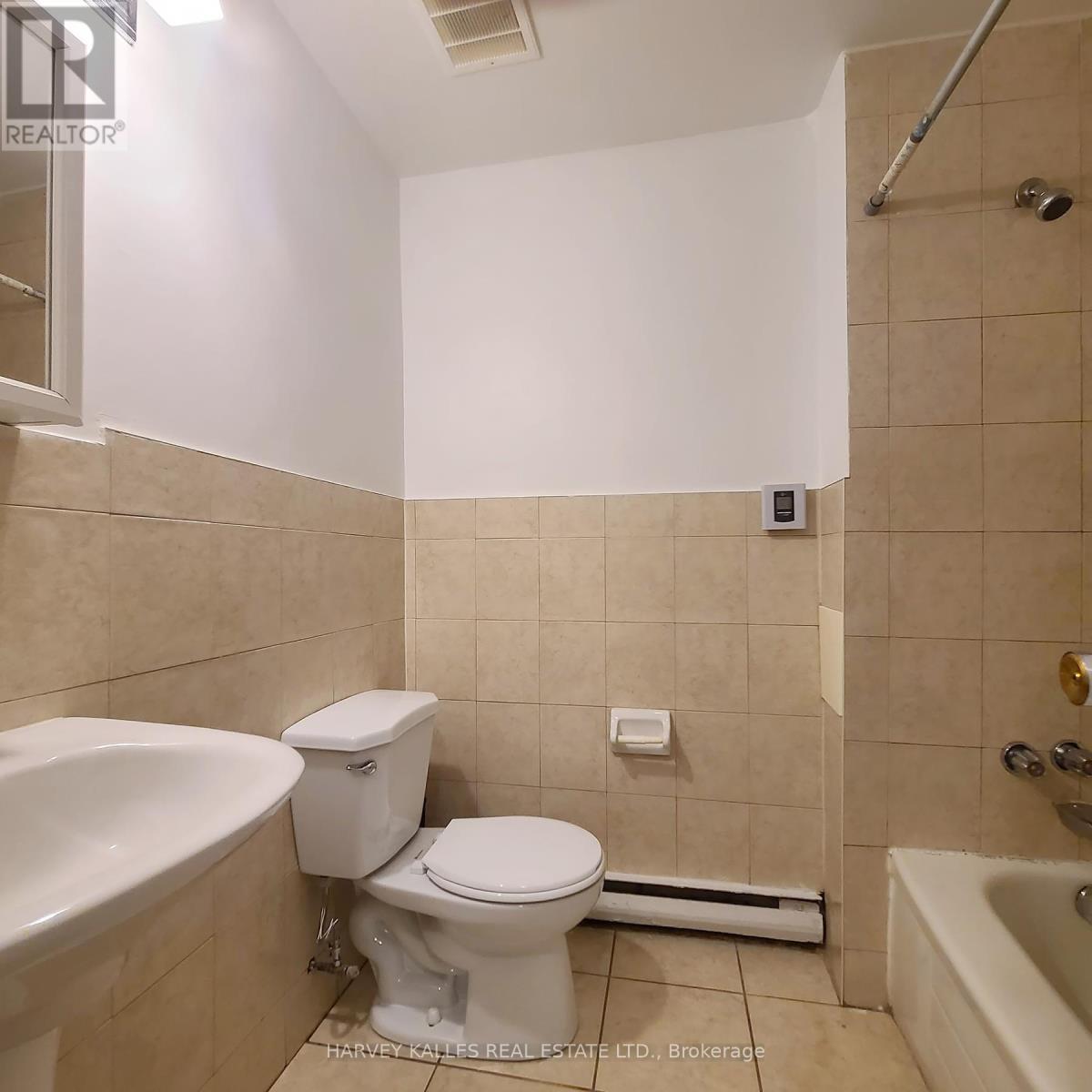 4 - 570 EGLINTON AVENUE W