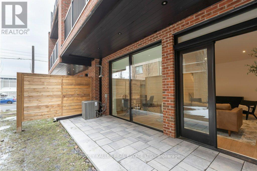 32 EVERGREEN GARDENS
