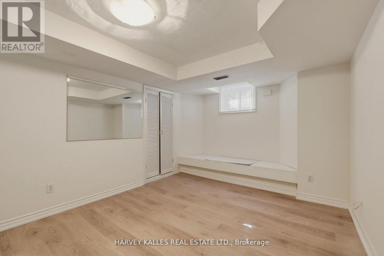 530 BLYTHWOOD ROAD