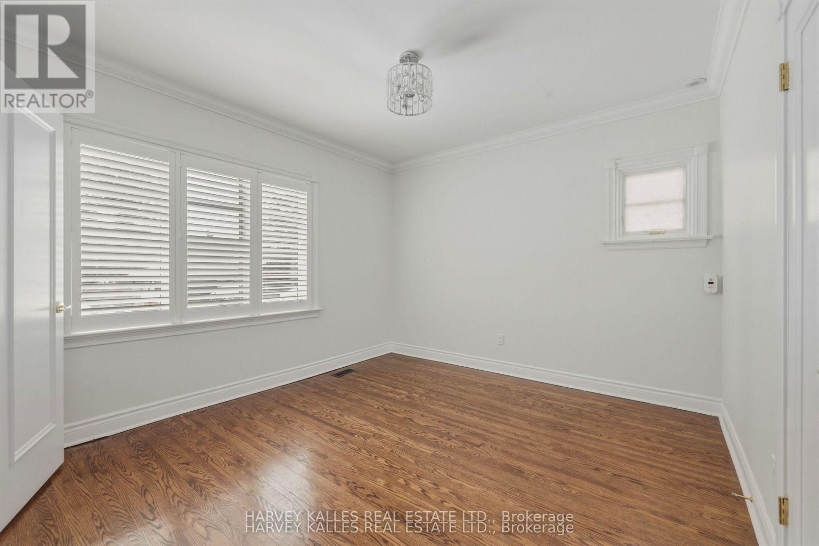 530 BLYTHWOOD ROAD