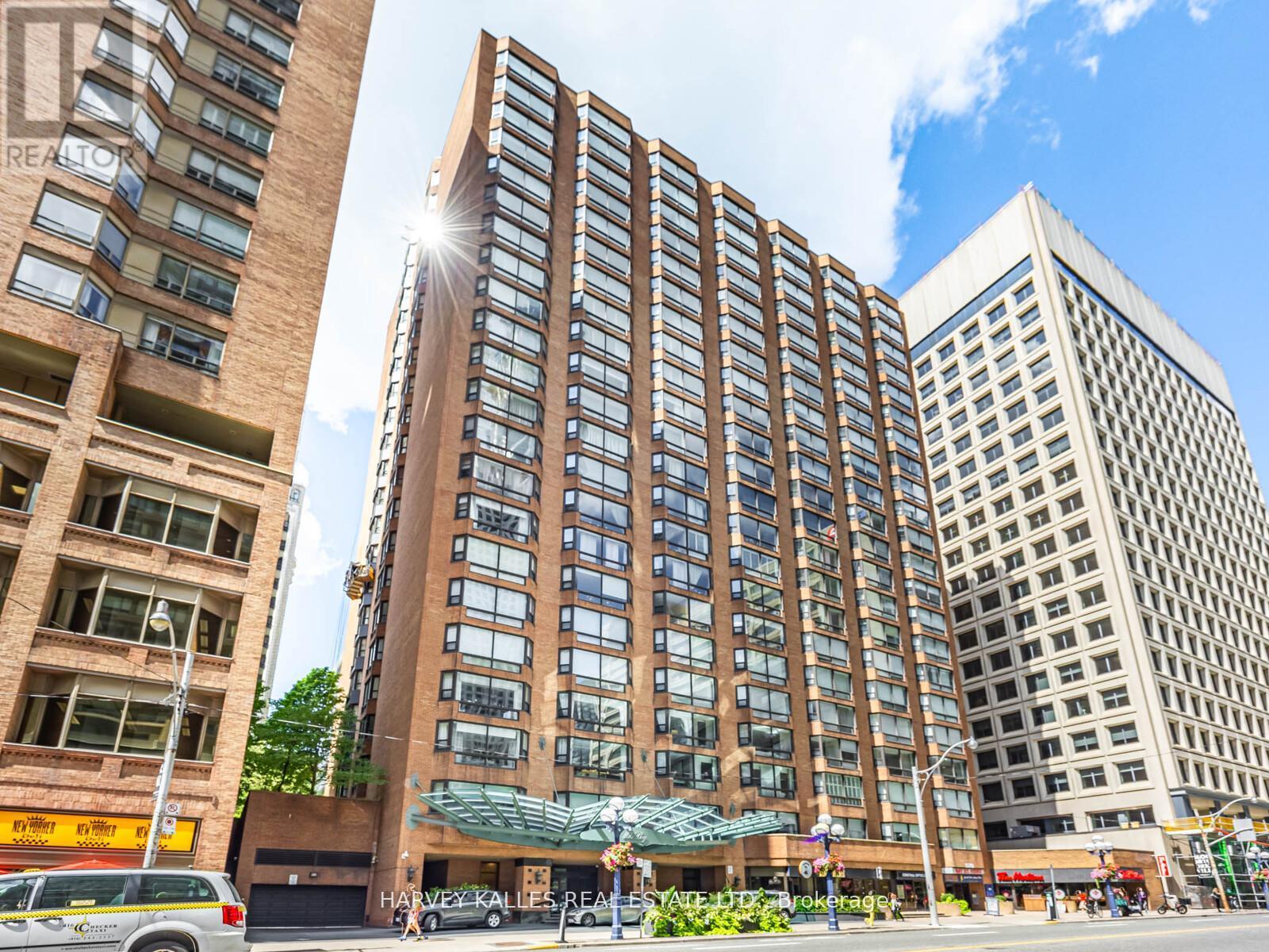 1703 - 1166 BAY STREET