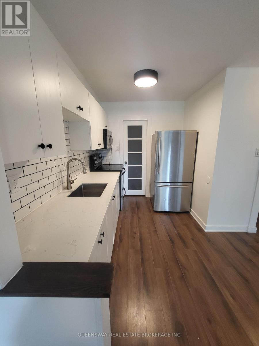 2 - 965 EGLINTON AVENUE W
