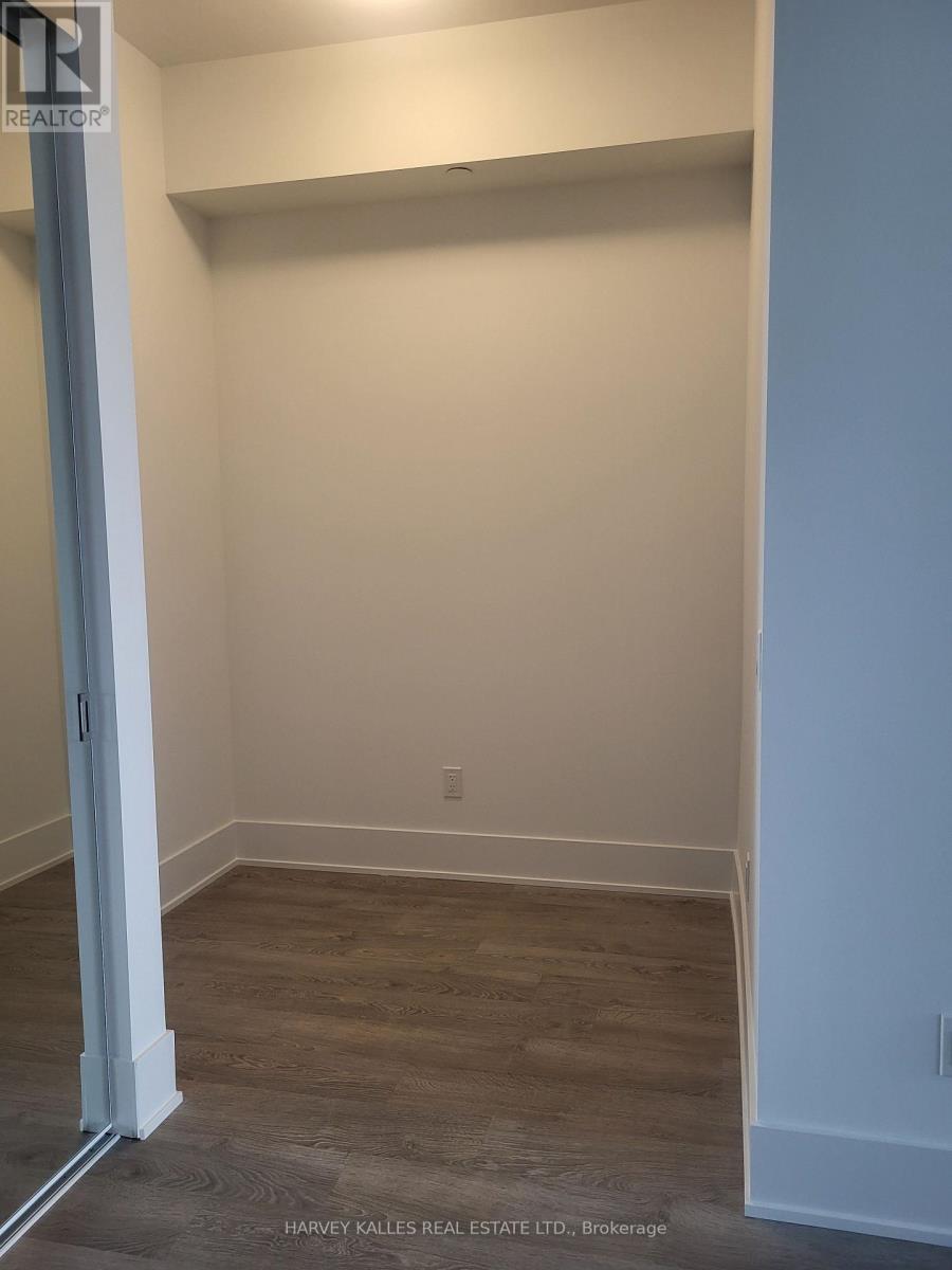 3003 - 470 FRONT STREET W