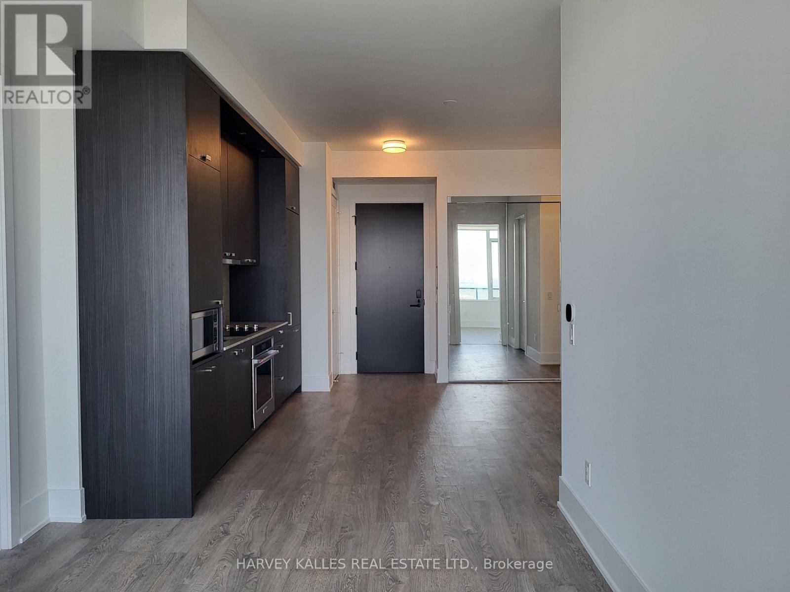 3003 - 470 FRONT STREET W